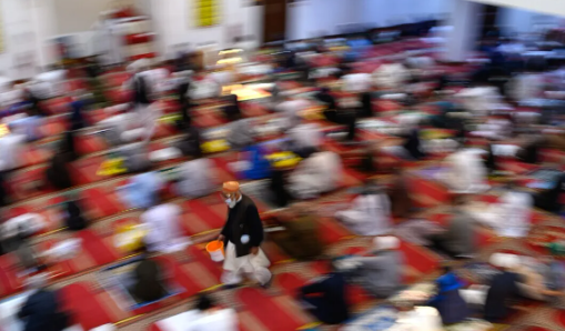 Mencuri Bidik Rumah Yang Ditinggal Tarawih