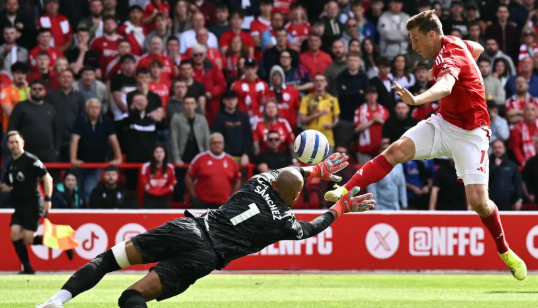 Akhir Mengenaskan Nottingham Forest, Dini Manis Chelsea Akhir Mengenaskan Nottingham Forest, Dini Manis Chelsea