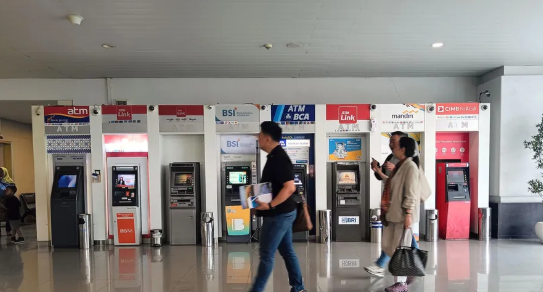 Kemantapan Zona Finansial Di Tengah Perlambatan Ekonomi