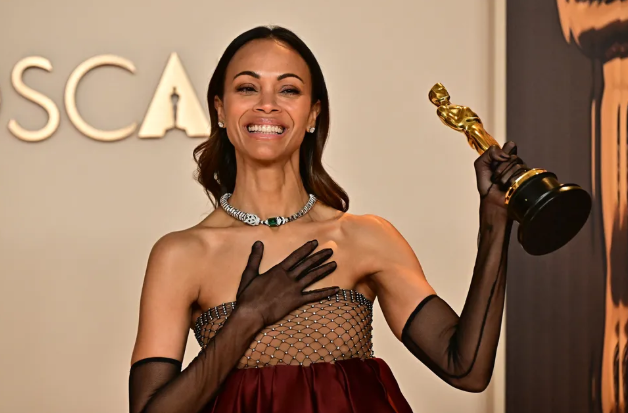 Refleksi Orangtua dari Zoe Saldana