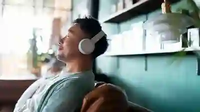 Mendengarkan Musik Santai Membantu Menurunkan Tingkat Stres Harian - Hidup modern kerap kali bawa bermacam titik berat